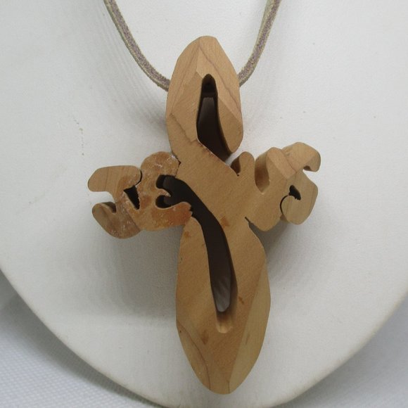 LARGE Handmade Wood JESUS CRUCIFIX Suede Leather Necklace Hand Carved Wood Jesus - Picture 1 of 9